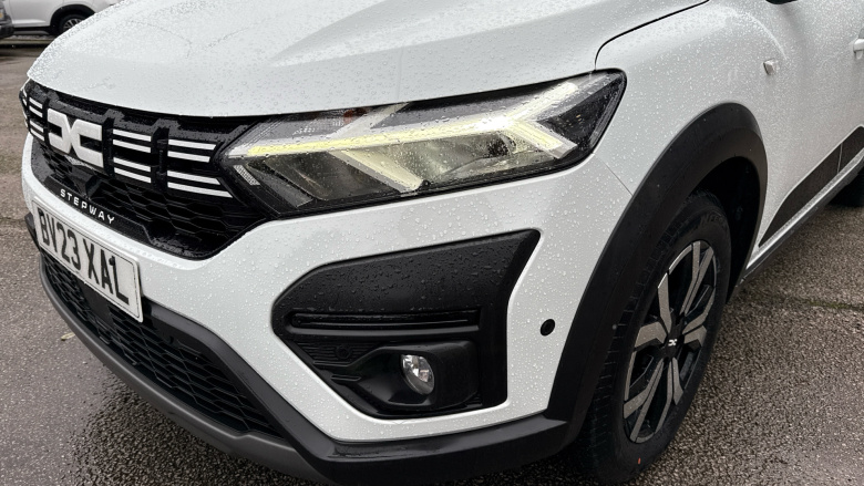 Dacia Sandero Stepway 1.0 TCe Journey 5dr CVT Petrol Hatchback